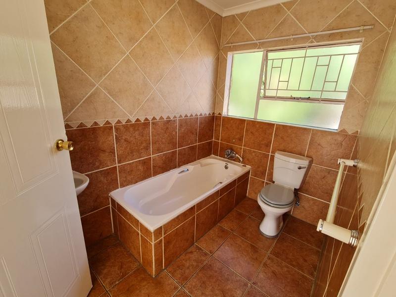 To Let 3 Bedroom Property for Rent in Wilgeheuwel Gauteng