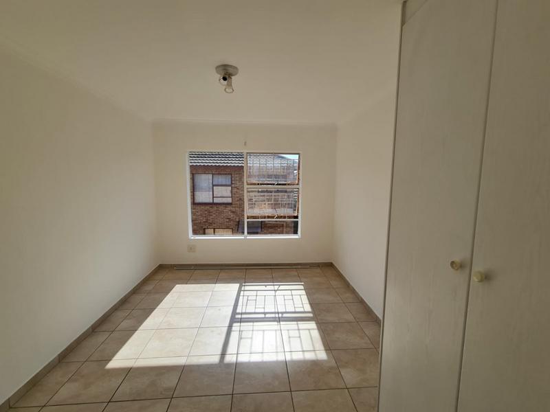 To Let 3 Bedroom Property for Rent in Wilgeheuwel Gauteng