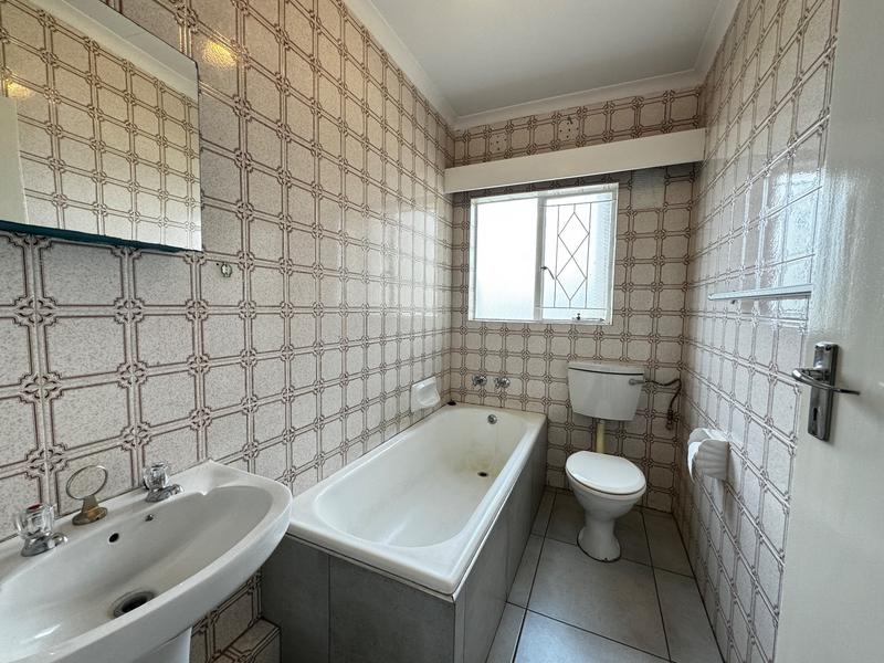 3 Bedroom Property for Sale in Fairland Gauteng
