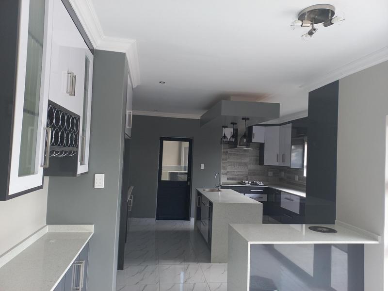 3 Bedroom Property for Sale in Amandasig Gauteng