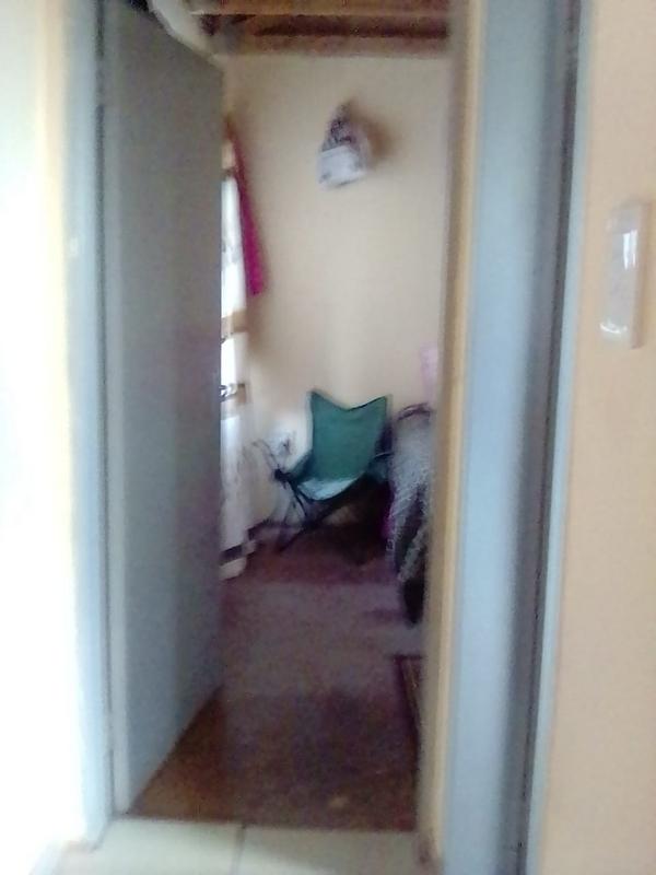 2 Bedroom Property for Sale in Mohlakeng Gauteng
