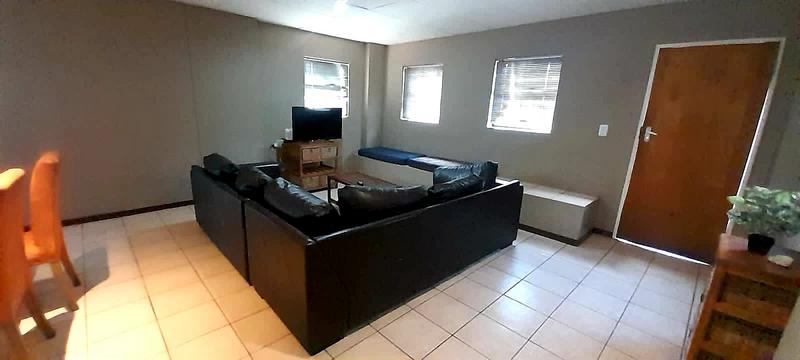 8 Bedroom Property for Sale in Hatfield Gauteng