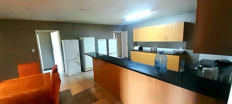 8 Bedroom Property for Sale in Hatfield Gauteng