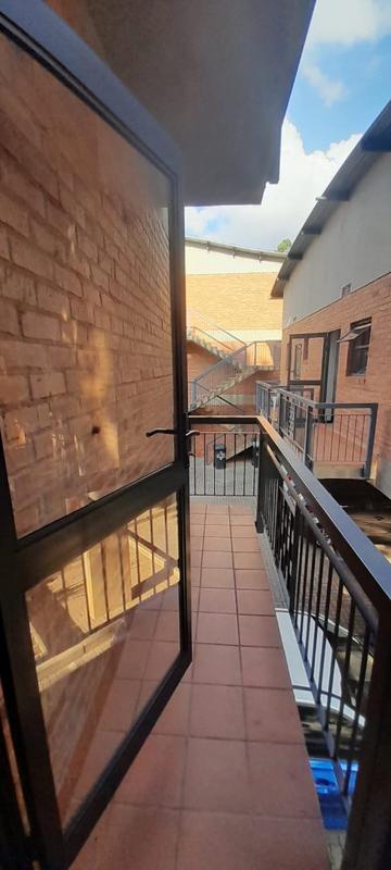 8 Bedroom Property for Sale in Hatfield Gauteng