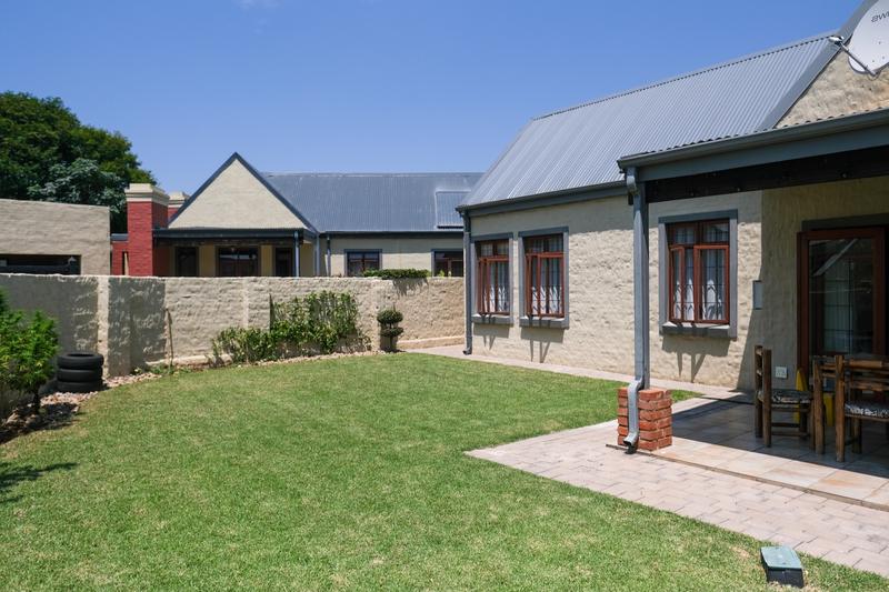 3 Bedroom Property for Sale in Equestria Gauteng