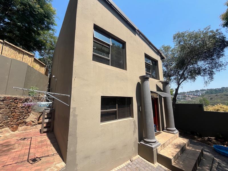 To Let 2 Bedroom Property for Rent in Waterkloof Heights Gauteng
