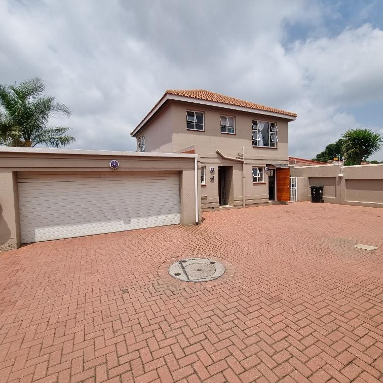 3 Bedroom Property for Sale in Edendale Gauteng