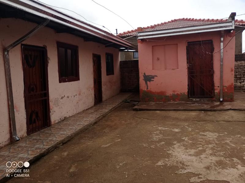 To Let 0 Bedroom Property for Rent in Mohlakeng Gauteng