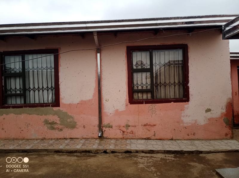 To Let 0 Bedroom Property for Rent in Mohlakeng Gauteng