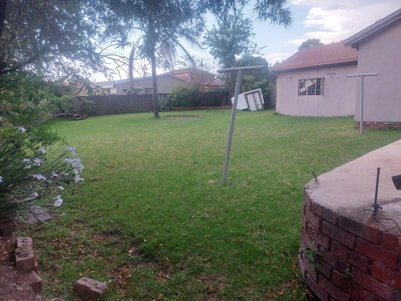 3 Bedroom Property for Sale in Birch Acres Gauteng