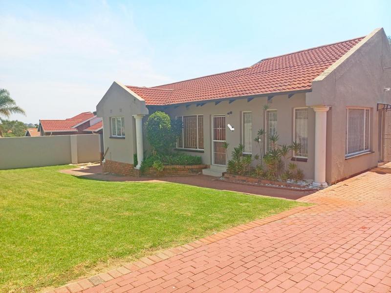 3 Bedroom Property for Sale in Birch Acres Gauteng