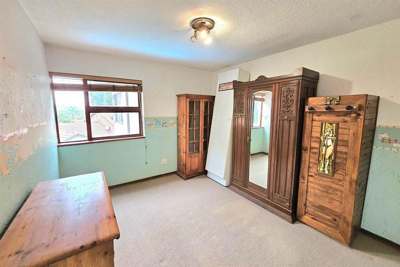 4 Bedroom Property for Sale in Hurlingham Gauteng