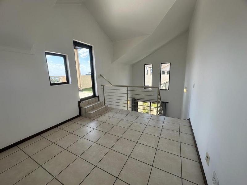 1 Bedroom Property for Sale in Bryanston Gauteng