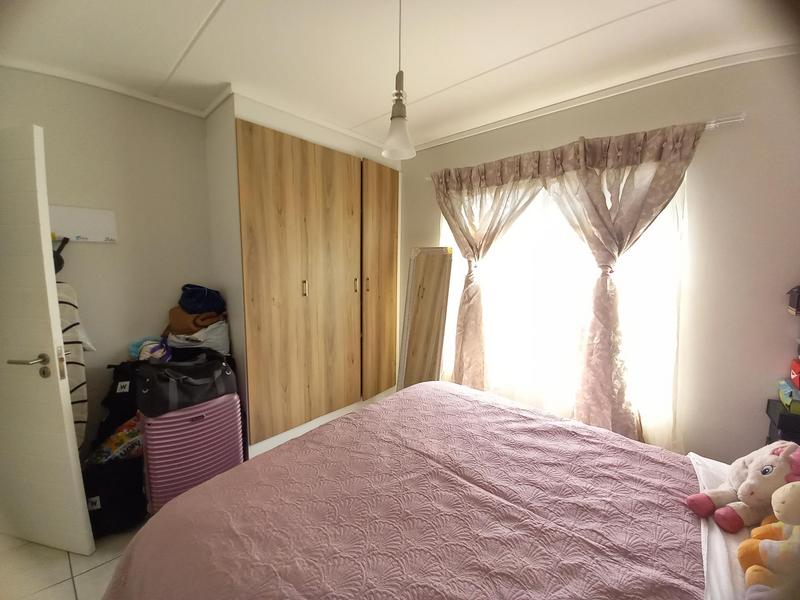 To Let 1 Bedroom Property for Rent in Savannah Country Estate Gauteng