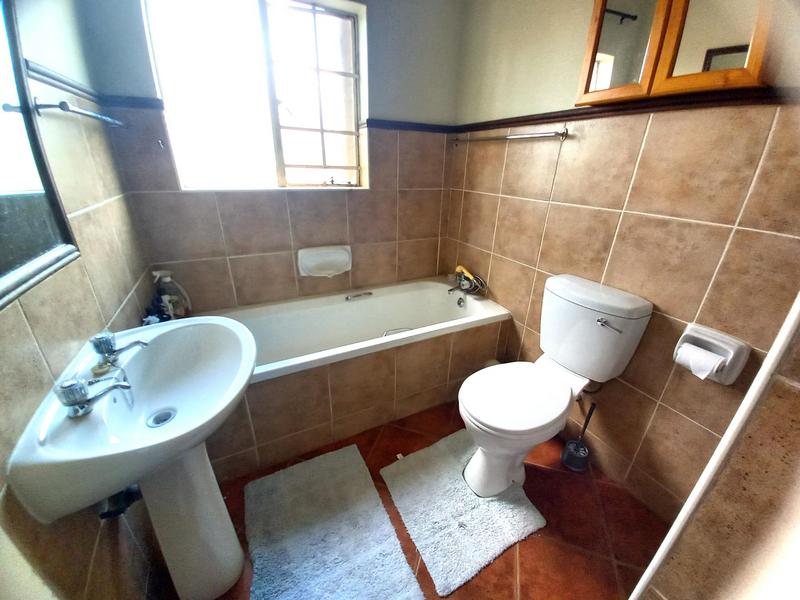 2 Bedroom Property for Sale in Boardwalk Villas Gauteng