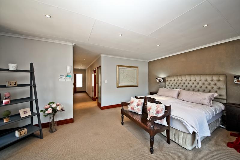 4 Bedroom Property for Sale in Rivonia Gauteng