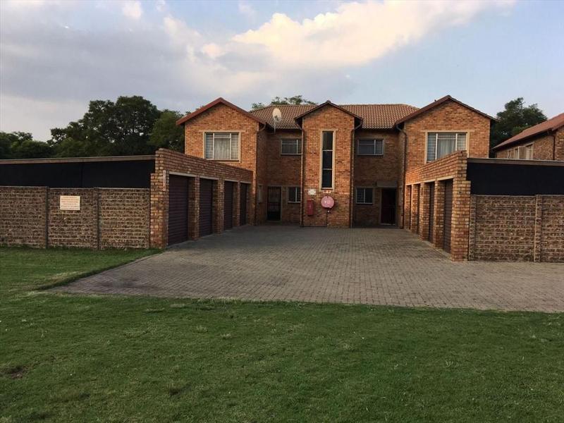 1 Bedroom Property for Sale in Kempton Park Gauteng