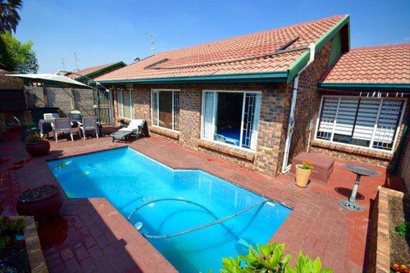 3 Bedroom Property for Sale in Kempton Park Gauteng