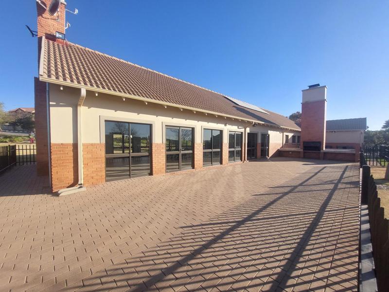 2 Bedroom Property for Sale in Summerfields Estate Gauteng