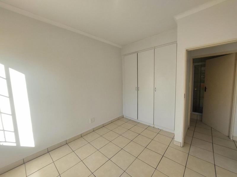 2 Bedroom Property for Sale in Summerfields Estate Gauteng