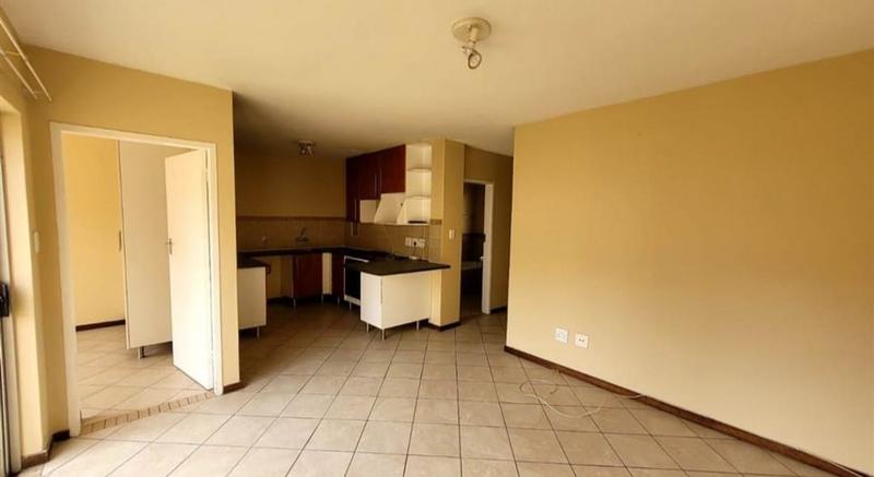 2 Bedroom Property for Sale in Noordwyk Gauteng