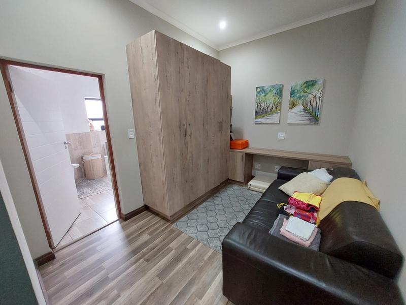 To Let 4 Bedroom Property for Rent in Vanderbijlpark Gauteng