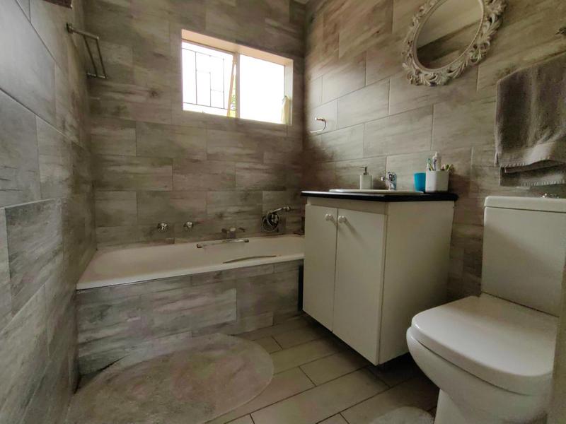 3 Bedroom Property for Sale in Silverton Gauteng