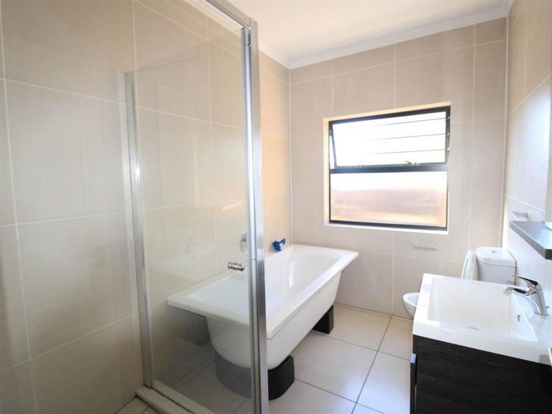 To Let 3 Bedroom Property for Rent in Witkoppen Gauteng