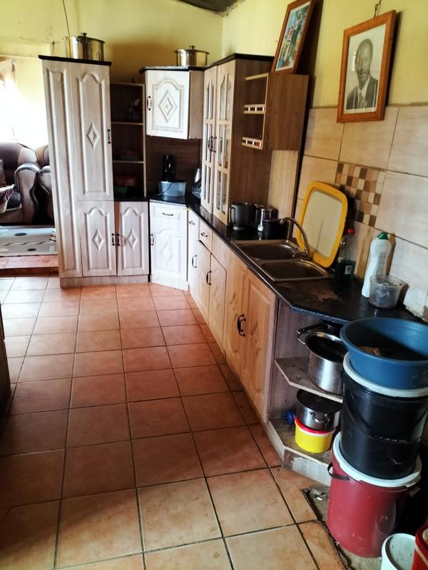 4 Bedroom Property for Sale in Lotus Gardens Gauteng