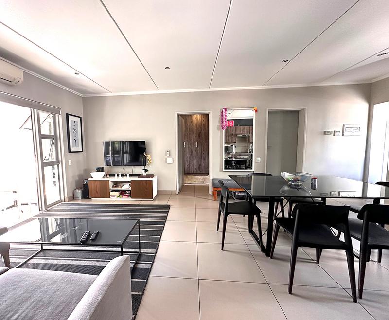 2 Bedroom Property for Sale in Atholl Gauteng