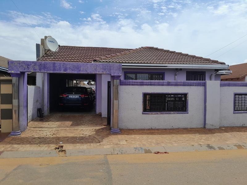 3 Bedroom Property for Sale in Protea Glen Gauteng