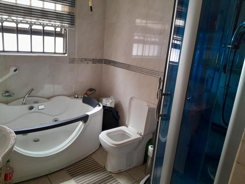 3 Bedroom Property for Sale in Protea Glen Gauteng