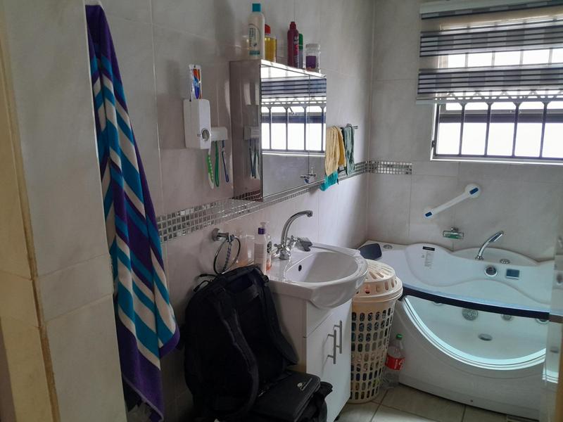 3 Bedroom Property for Sale in Protea Glen Gauteng