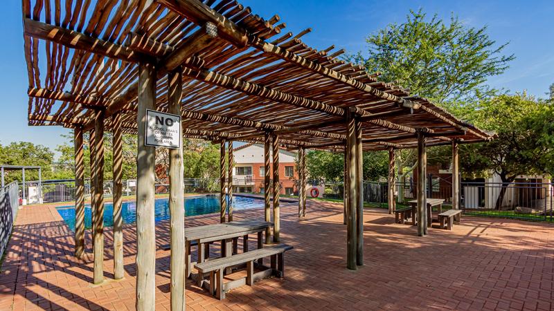 2 Bedroom Property for Sale in Jackal Creek Golf Estate Gauteng