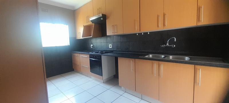 To Let 3 Bedroom Property for Rent in Northcliff Gauteng