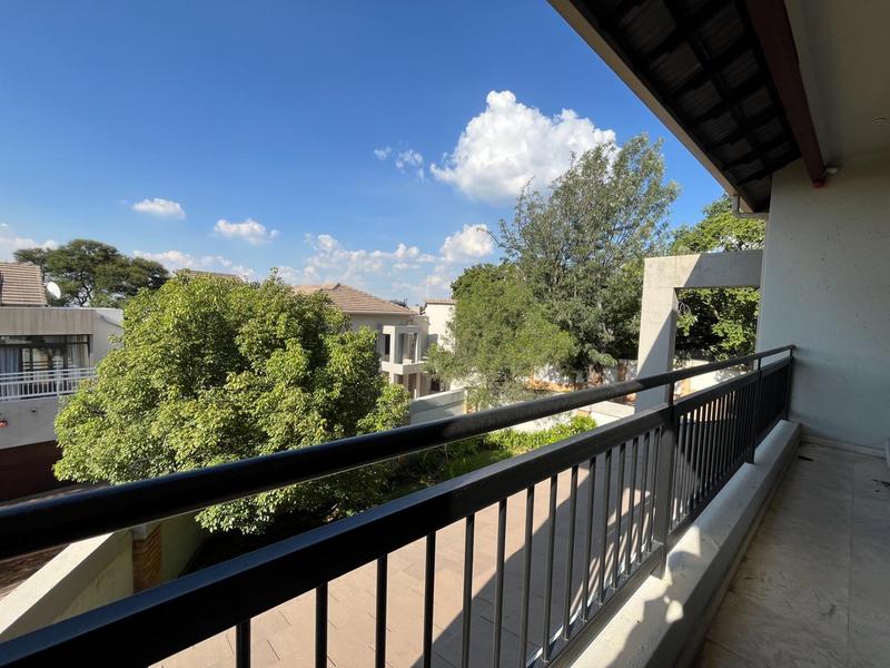 4 Bedroom Property for Sale in Waterkloof Ridge Gauteng