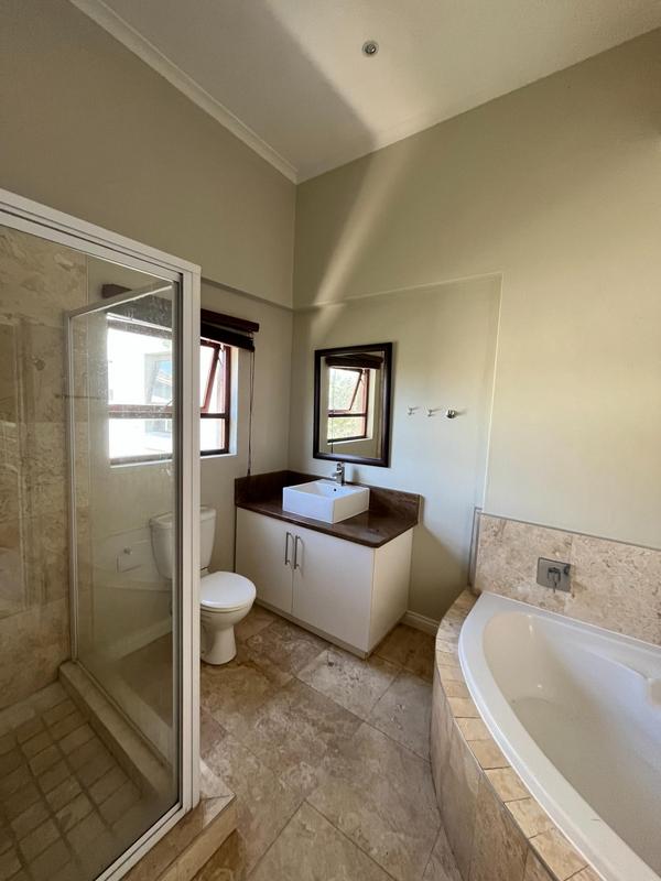 4 Bedroom Property for Sale in Waterkloof Ridge Gauteng