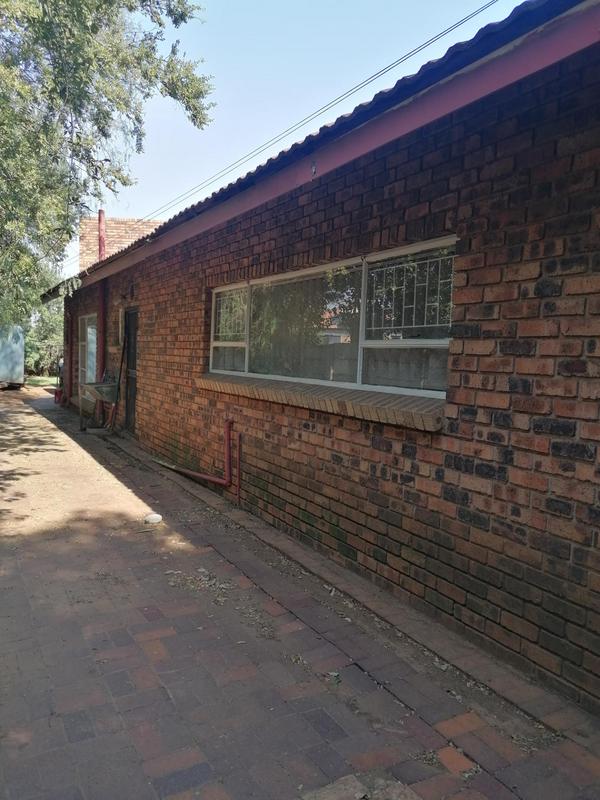 5 Bedroom Property for Sale in Dalpark Ext 1 Gauteng