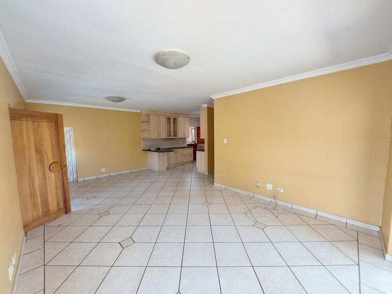 3 Bedroom Property for Sale in Thatchfield Gauteng