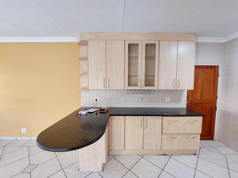 3 Bedroom Property for Sale in Thatchfield Gauteng