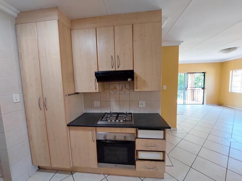 3 Bedroom Property for Sale in Thatchfield Gauteng