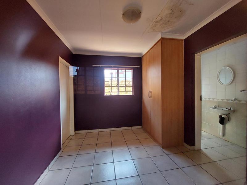 3 Bedroom Property for Sale in Thatchfield Gauteng