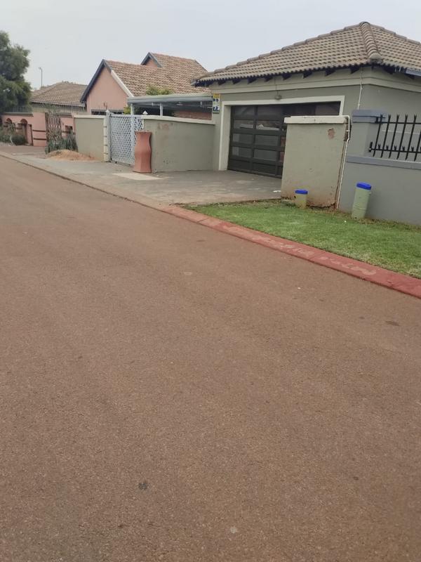 3 Bedroom Property for Sale in The Orchards Gauteng