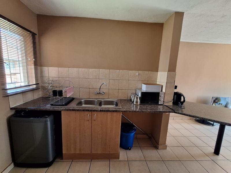 2 Bedroom Property for Sale in The Orchards Gauteng