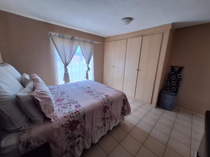 2 Bedroom Property for Sale in The Orchards Gauteng