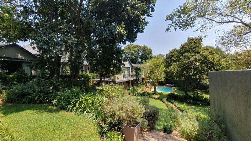 5 Bedroom Property for Sale in Johannesburg Gauteng