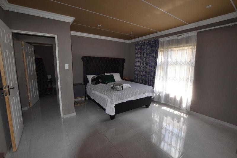 3 Bedroom Property for Sale in Olievenhoutbosch Gauteng