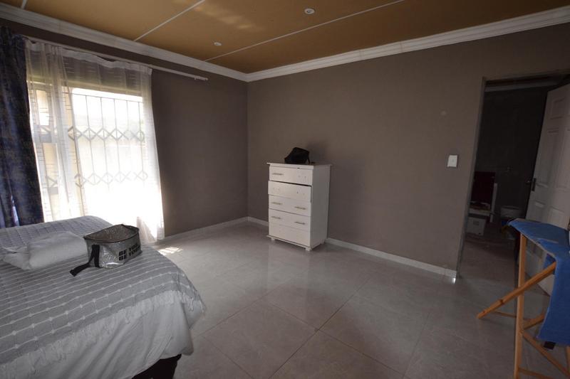 3 Bedroom Property for Sale in Olievenhoutbosch Gauteng