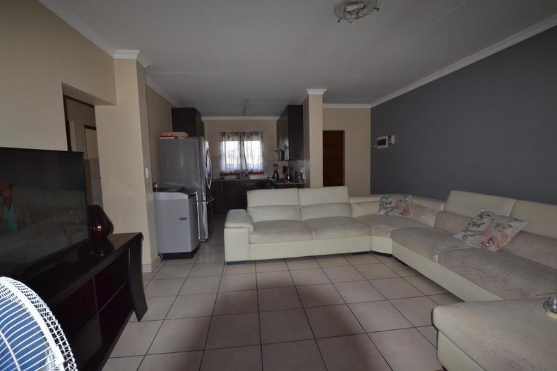 3 Bedroom Property for Sale in Erand Gardens Gauteng