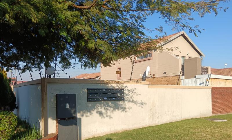 3 Bedroom Property for Sale in Jansenpark Gauteng